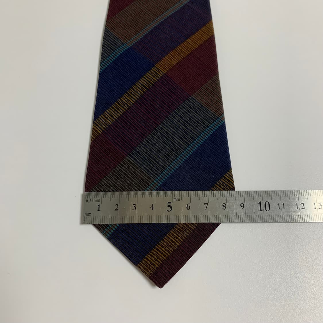 랑방(LANVIN) 레지멘탈 명품 정장넥타이 클래식룩 코디 A+등급 상품이미지10