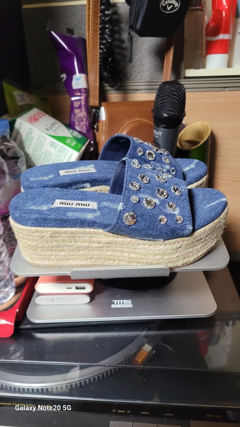 미우미우 에스파듀 상품이미지2