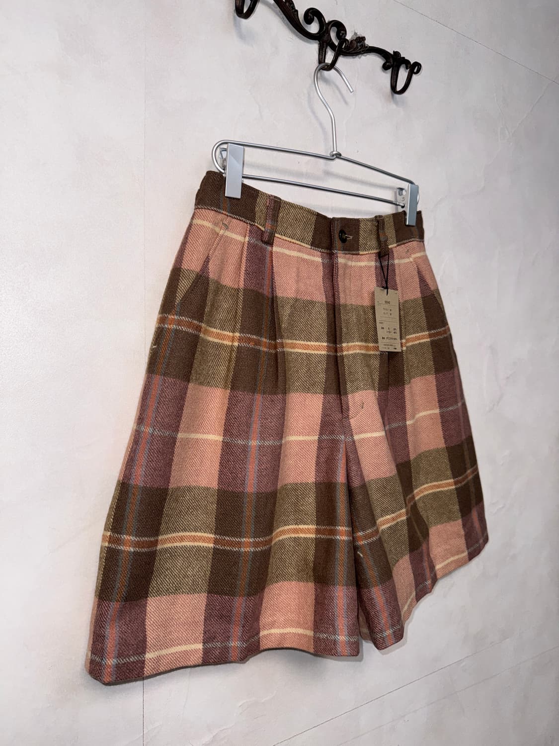 Pink brown wool check bermuda shorts 상품이미지2