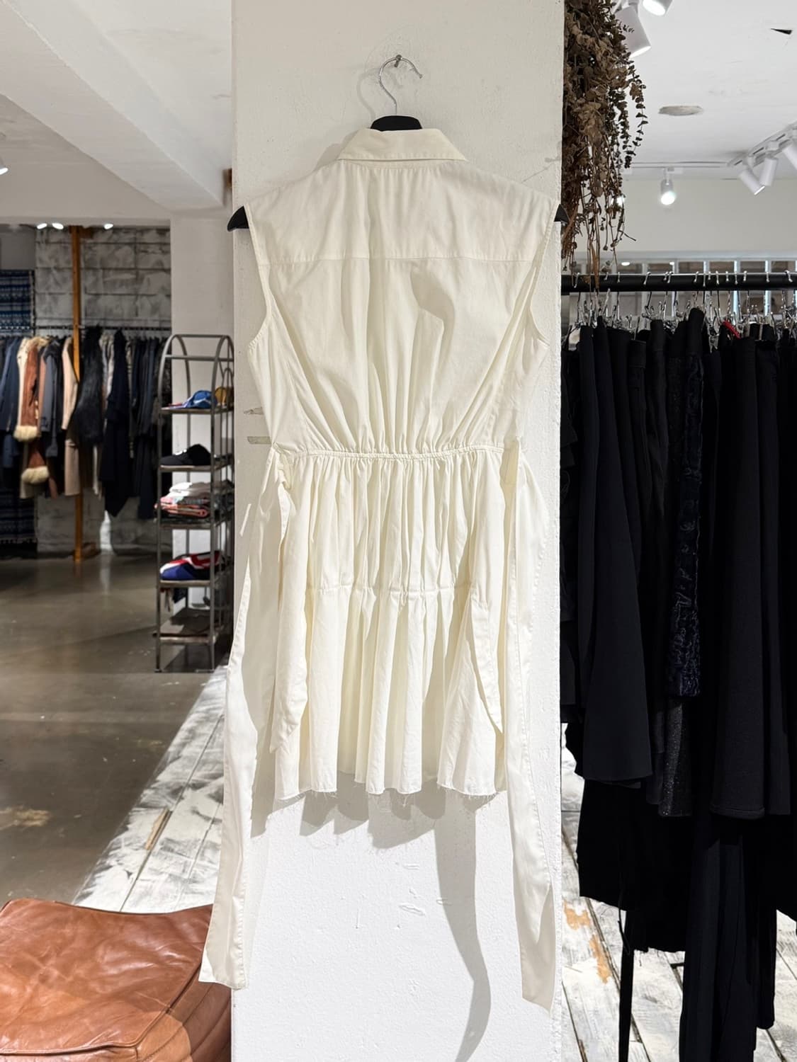 프라다 아이보리 타이 슬리브리스 미니 원피스 상품이미지4