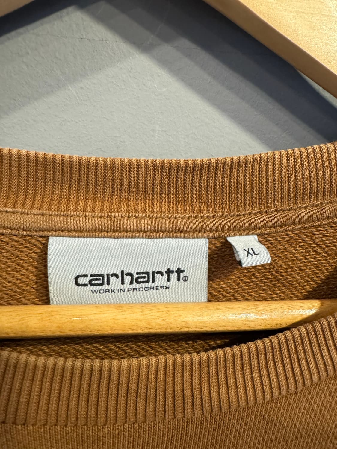 칼하트 롱슬리브 상품이미지2