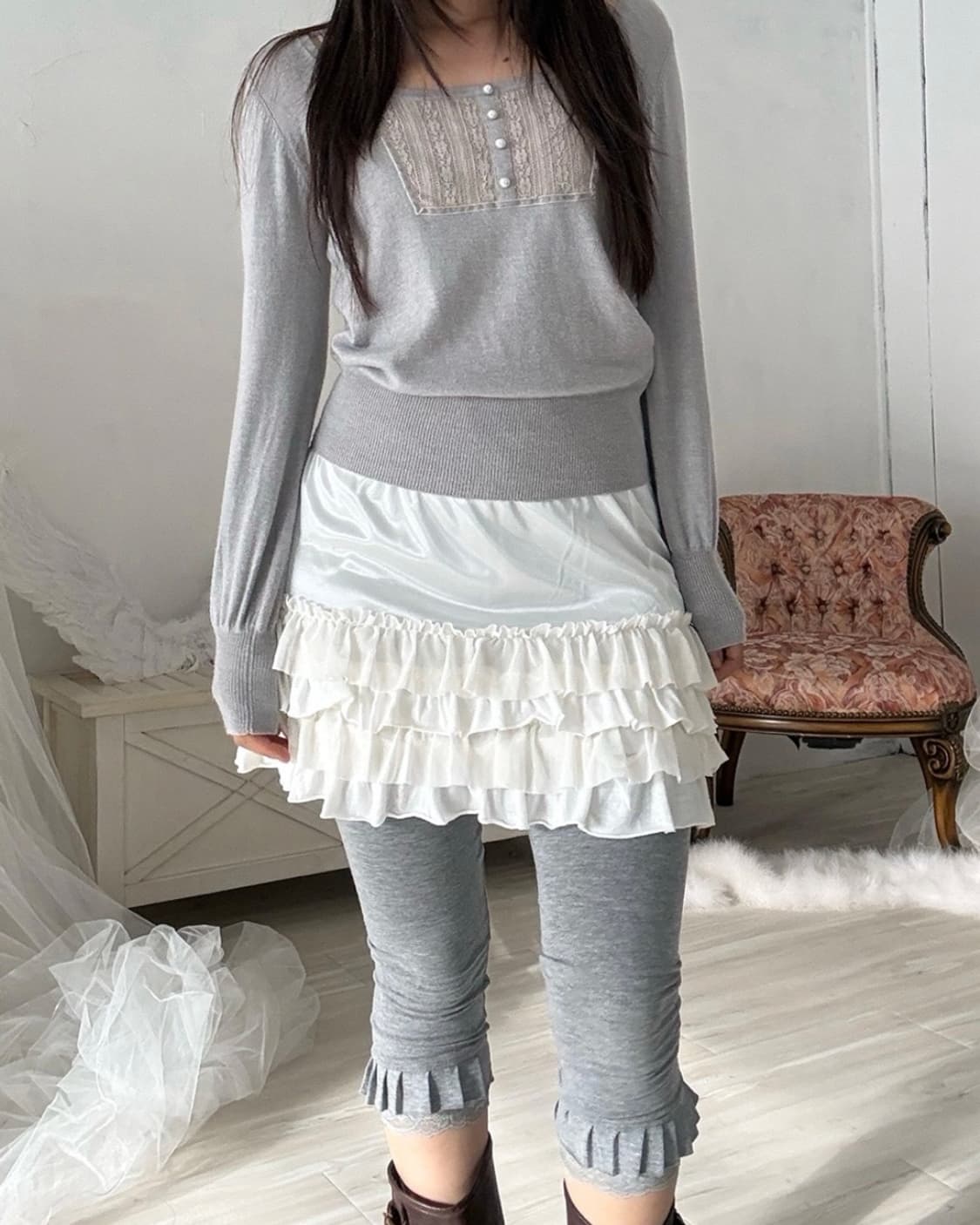 White frilled skirt and leggings set  상품이미지3