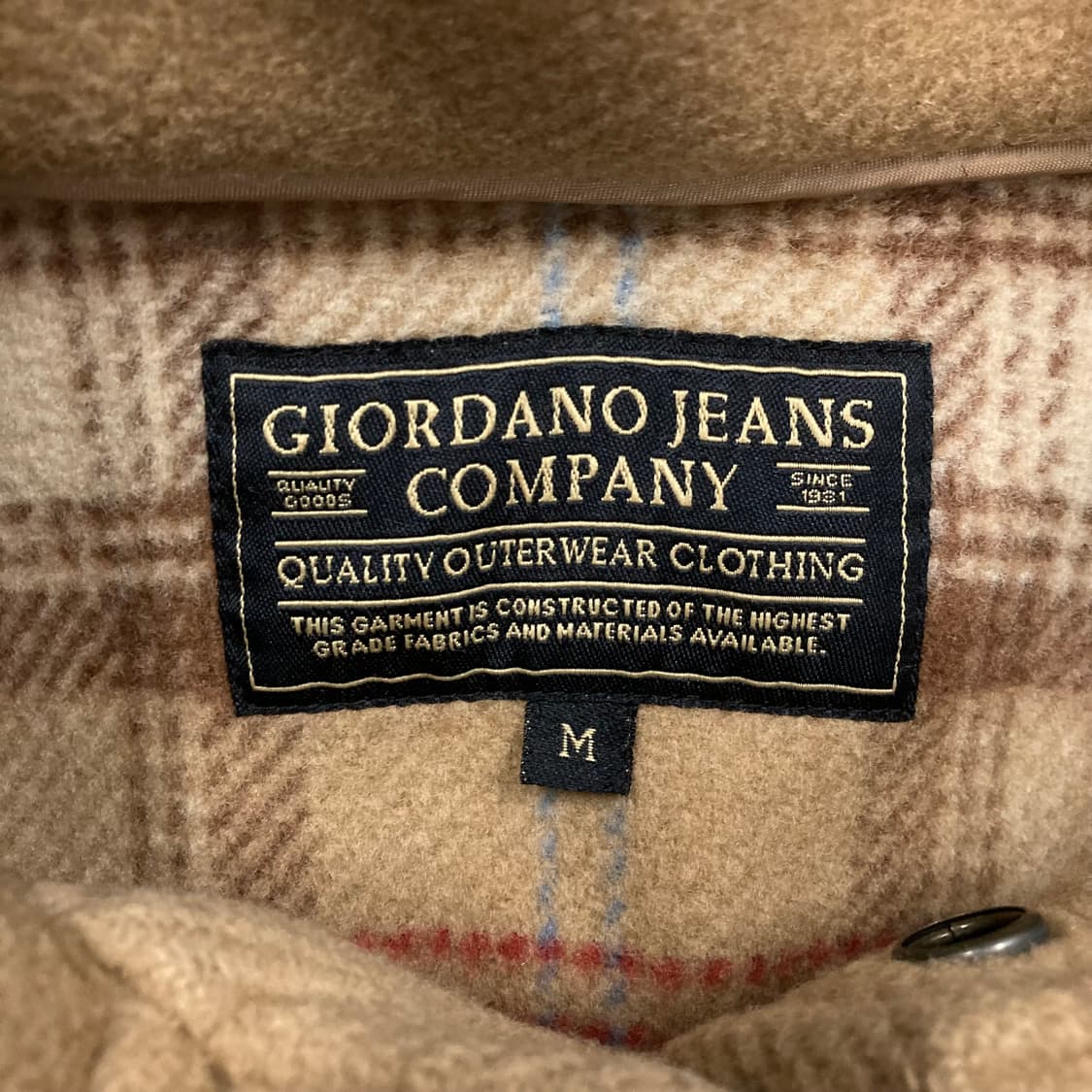 지오다노 베이지 컬러 더플 코트 상품이미지3