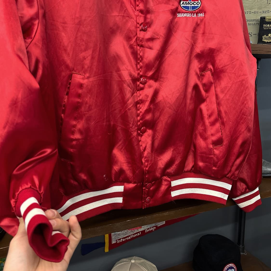 90s VINTAGE 아모코 네이티브 인디언 사틴 바시티자켓 N935 상품이미지4