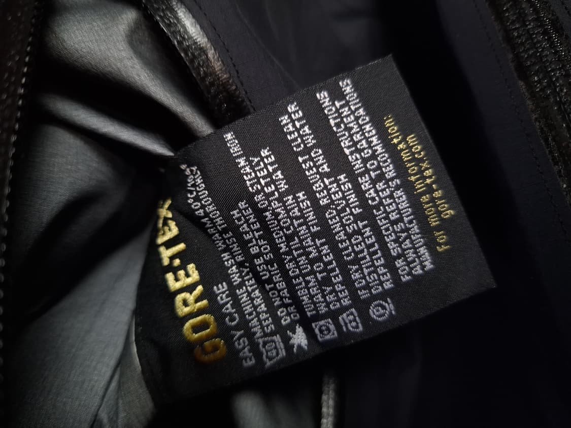 오리지날 구형 아크테릭스 세타 AR 고어텍스 자켓 상품이미지6