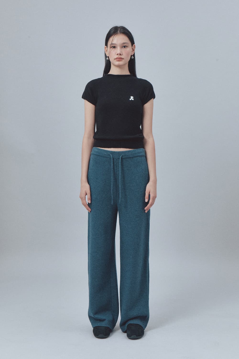 (1회착) Rest & Recreation 블랙 크롭 티셔츠 + 스커트 상품이미지5