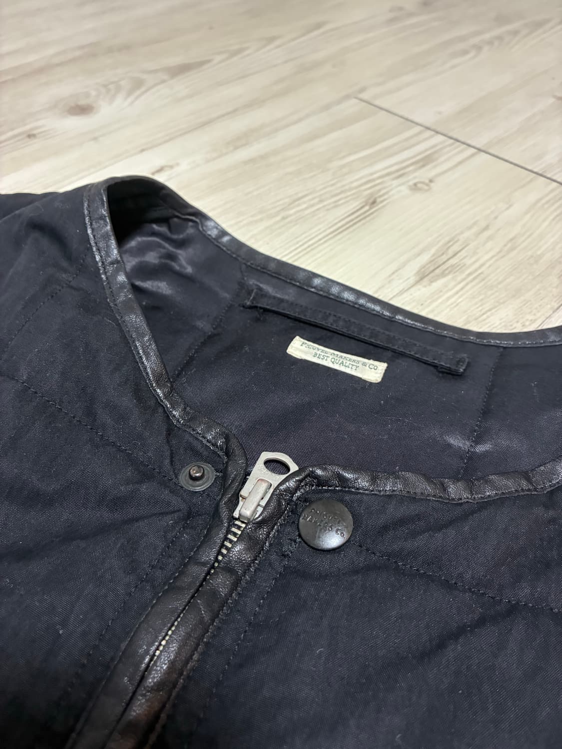 PHIGVEL 피그벨 클래식 퀼킹 노카라 자켓 상품이미지2