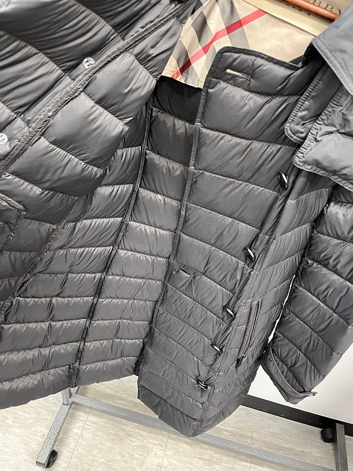 여) 버버리 경량 패딩코트  상품이미지6