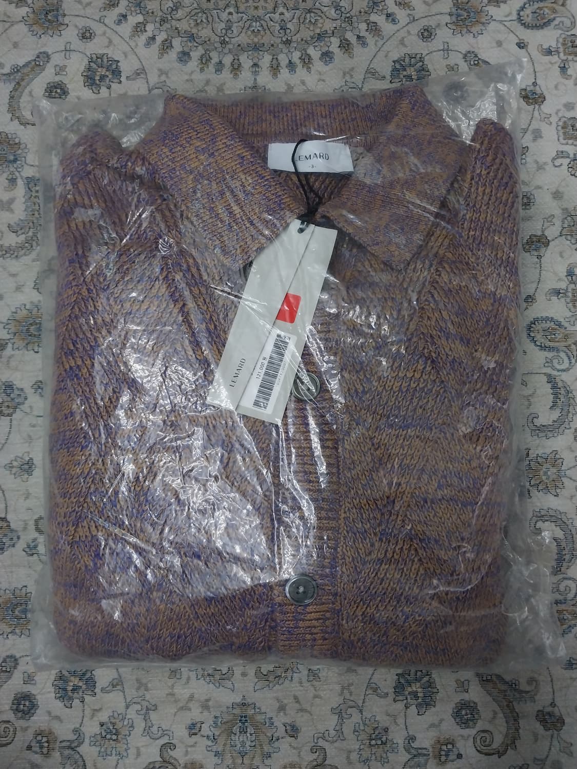 (새상품) 르마드 인타르시아 단추 카라니트 퍼플머스크 3사이즈 상품이미지1