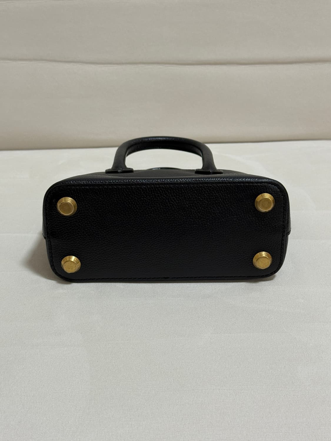 발렌시아가 빌탑 핸들백 xxs 블랙 상품이미지6