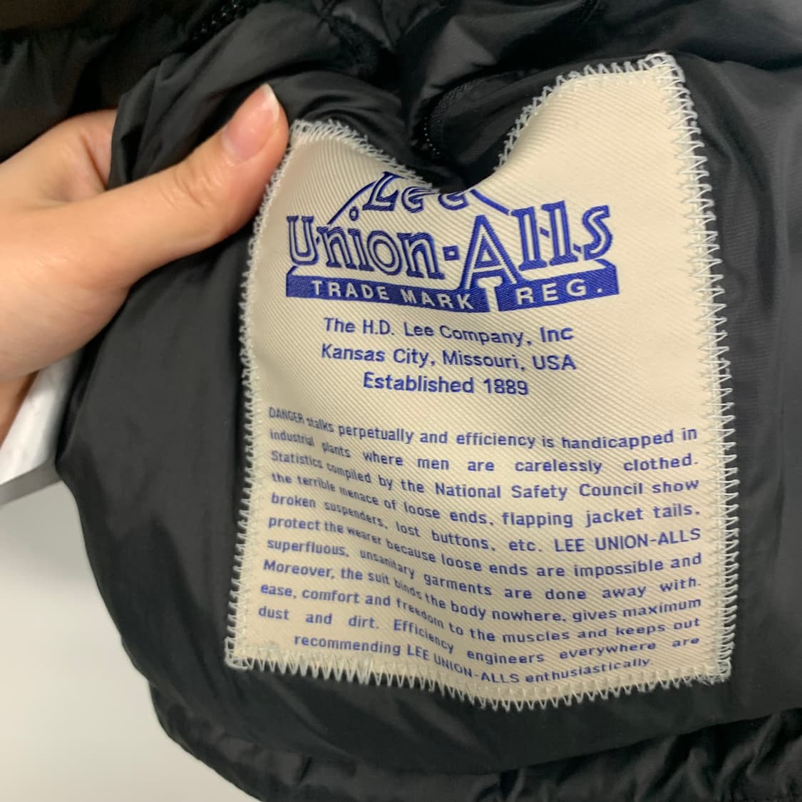 Lee 자수로고 블랙 투웨이 크롭 패딩 상품이미지6