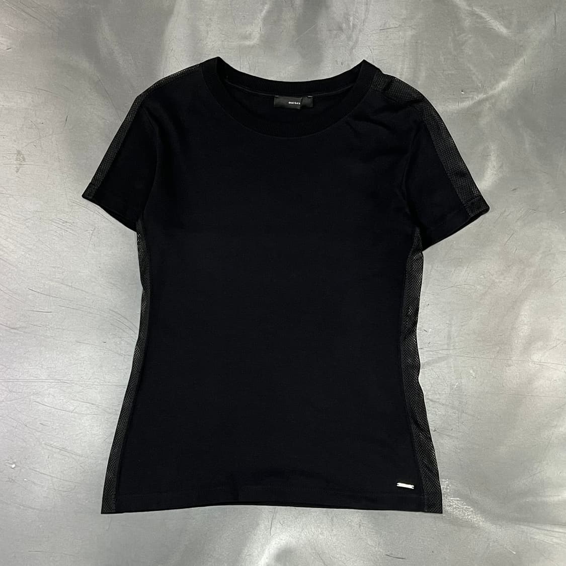  디젤 디테일 반팔티 y16033 상품이미지1