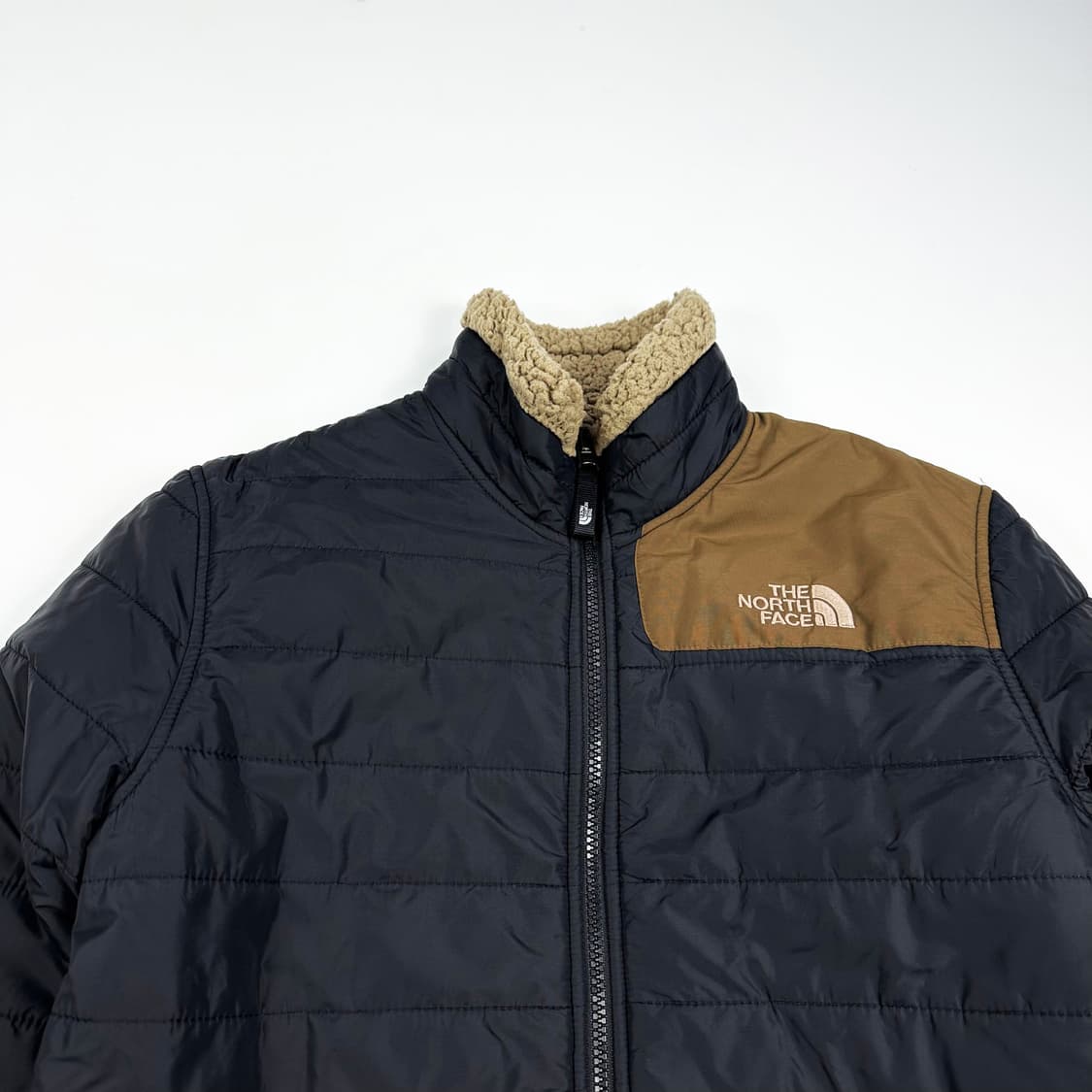 노스페이스 여성 리버시블 퀼팅 양털 후리스 여성XS 상품이미지2