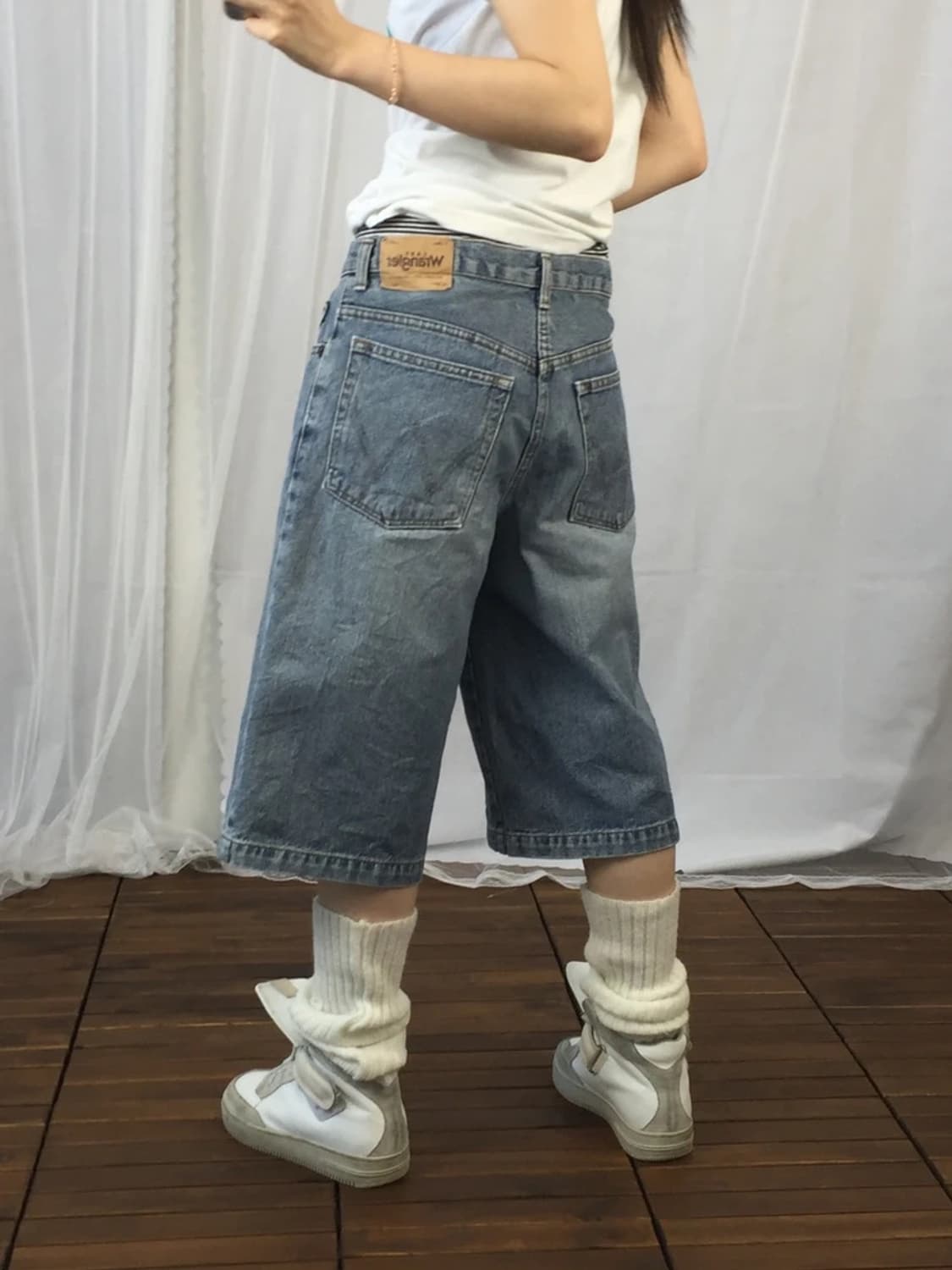 Wrangler Light Denim Shorts 상품이미지2