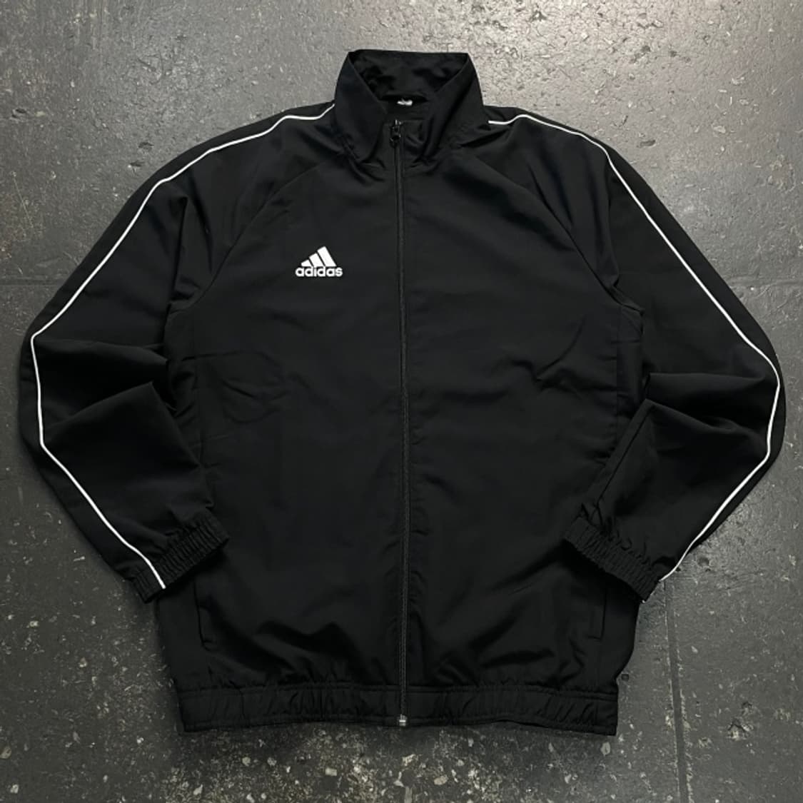 100 아디다스 바람막이 상품이미지1