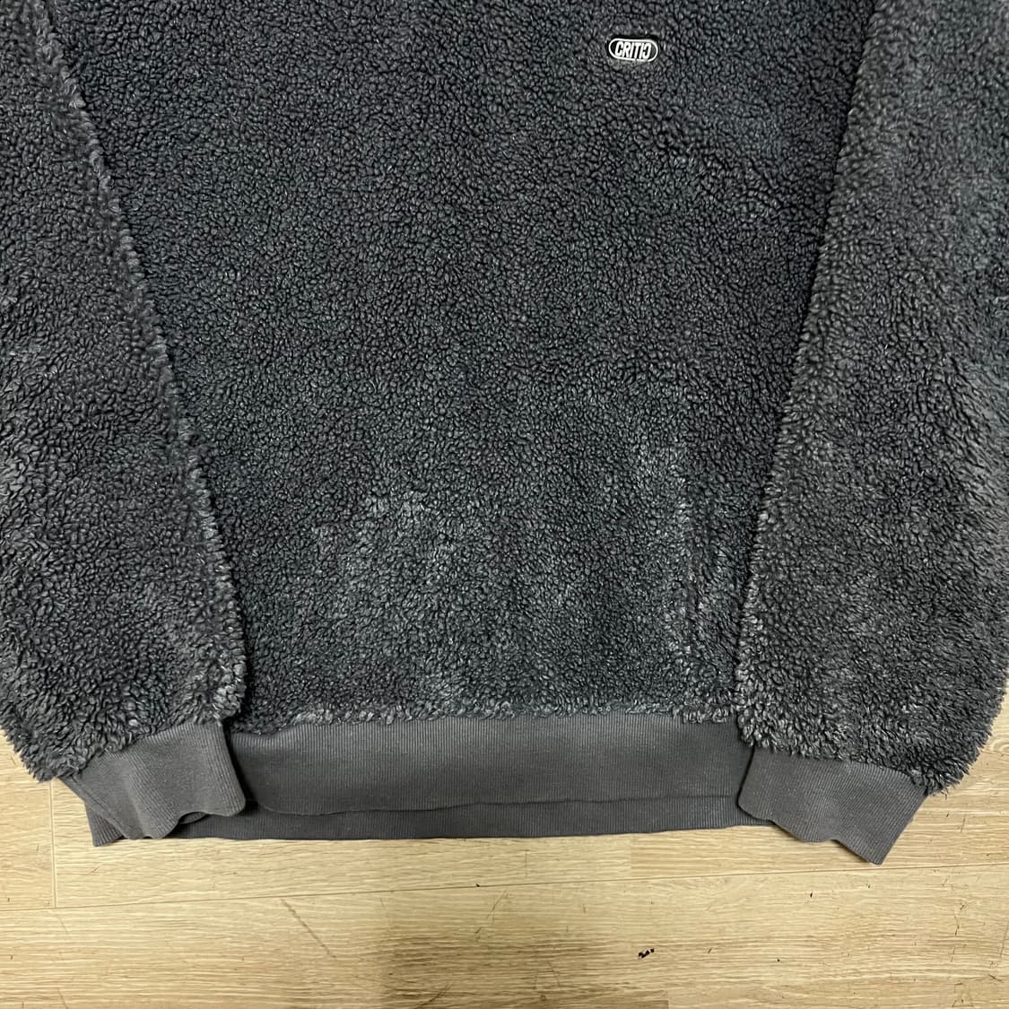 크리틱 남여공용 와펜 웜업 뽀글이 맨투맨 티셔츠 [차콜] XL/105 상품이미지3