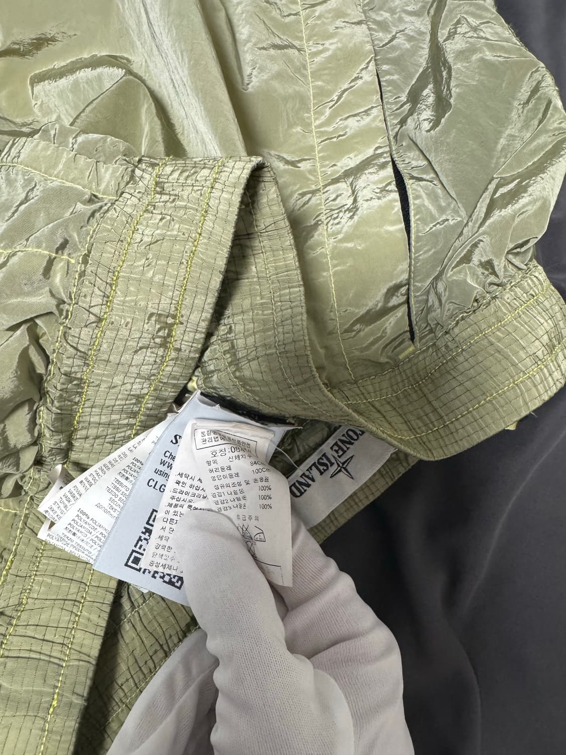 (백화점판/정품) 스톤아일랜드 나일론 메탈 카고팬츠 상품이미지5