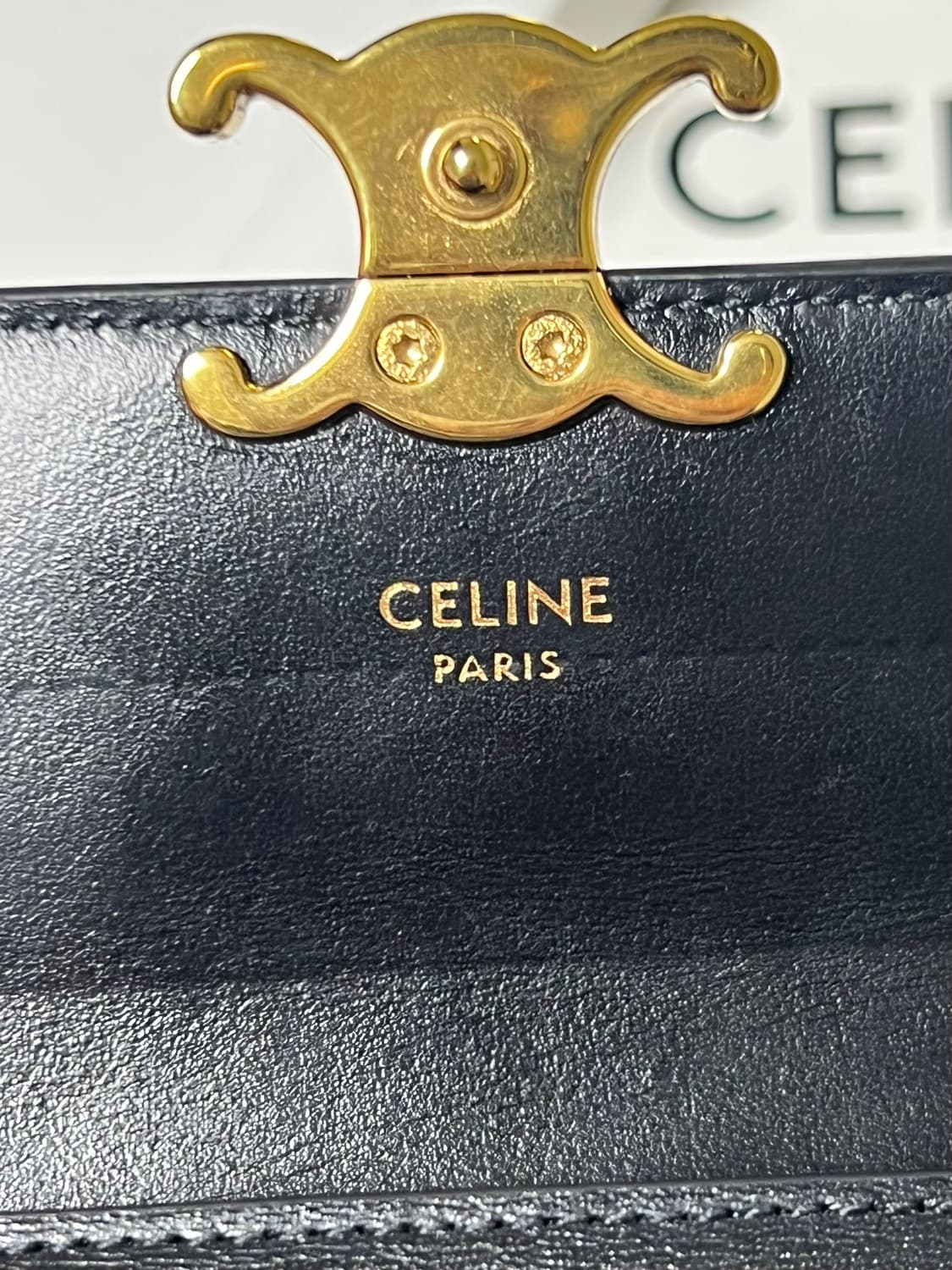 [정품] 셀린느 샤이니 카프스킨 카드지갑 블랙 상품이미지6