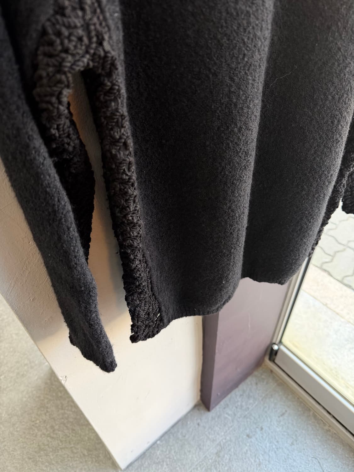 랑방 컬렉션 앙고라 블렌딩 블랙 니트 스웨터 상품이미지8