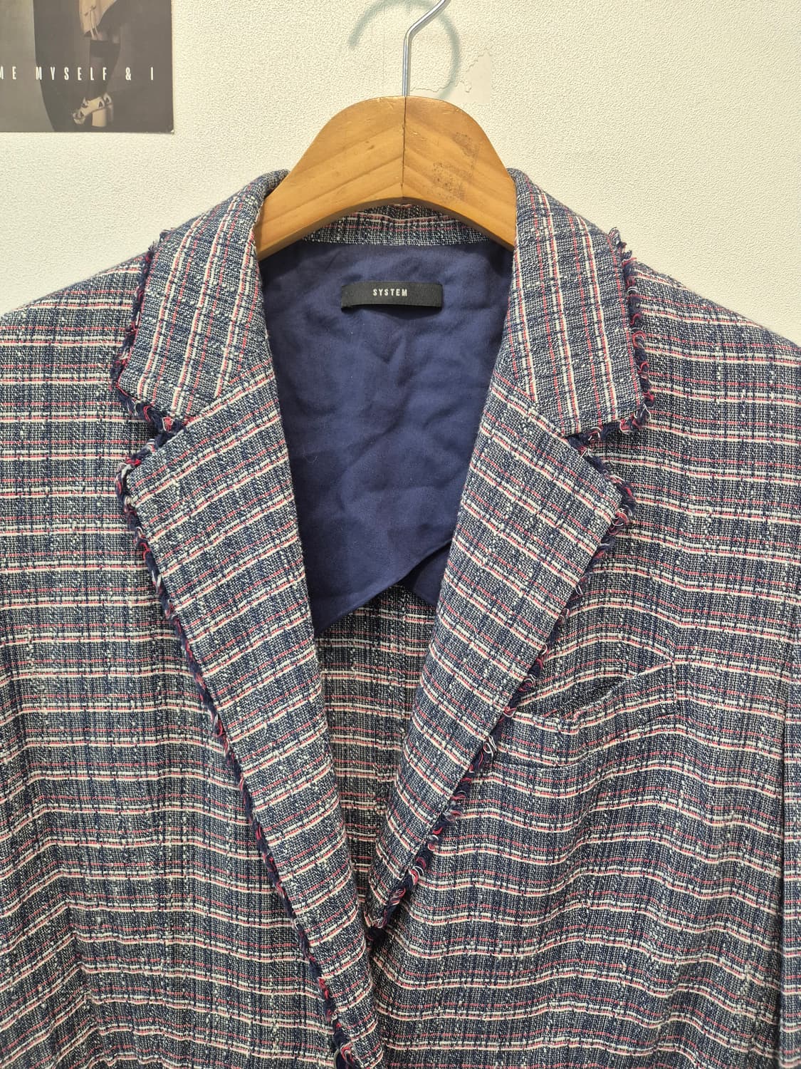 SYSTEM 브랜드의 체크 트위드 자켓
- 이탈리아에서 생산된 고급스러운 상품이미지2