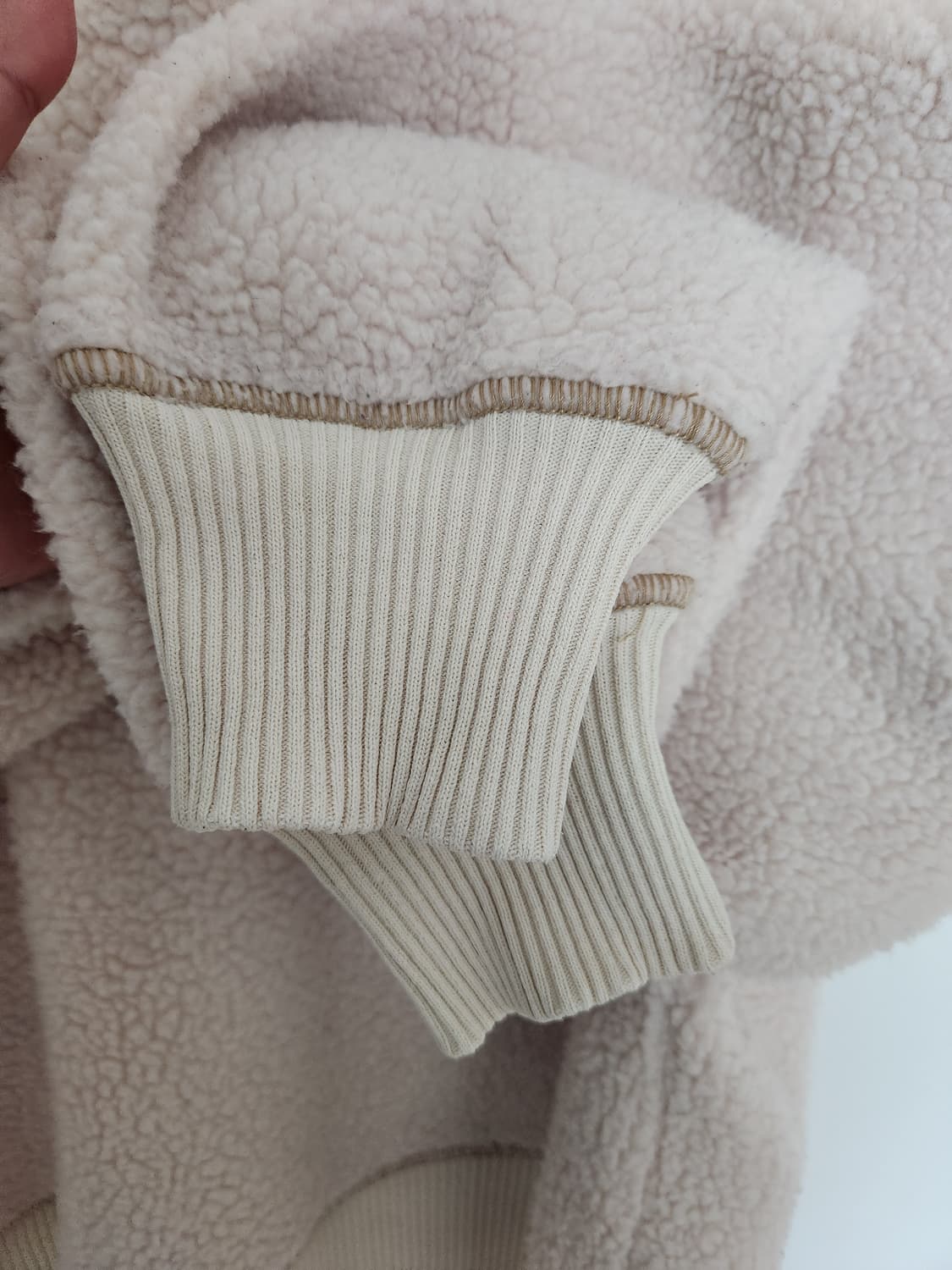 남자 UNIQLO x JW Anderson 맨투맨 상품이미지3