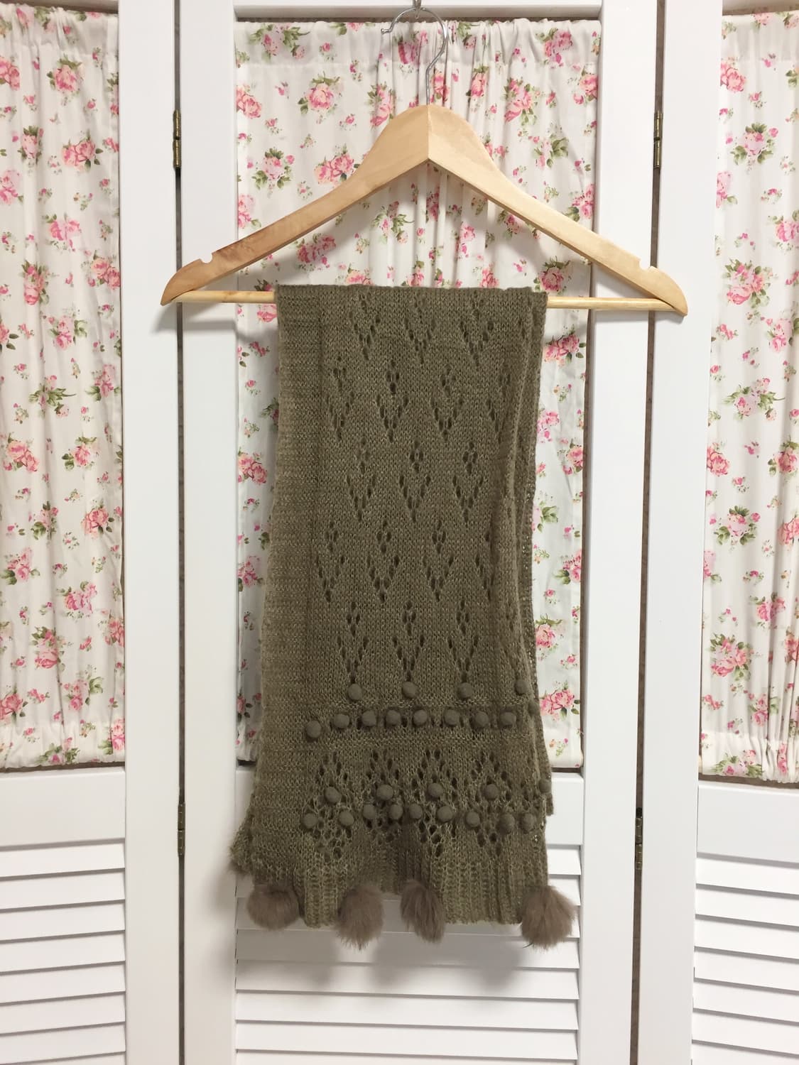 빈티지 브라운 폼폼이 머플러 상품이미지1