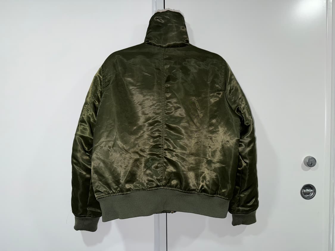 GAP 프리마로프트 새틴 봄버 상품이미지3