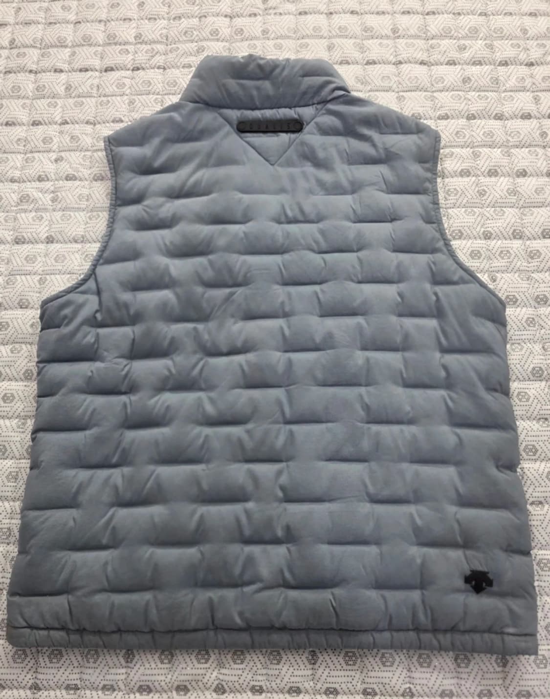 데상트 듀얼리스 남성 경량 패딩 조끼 100 상품이미지4