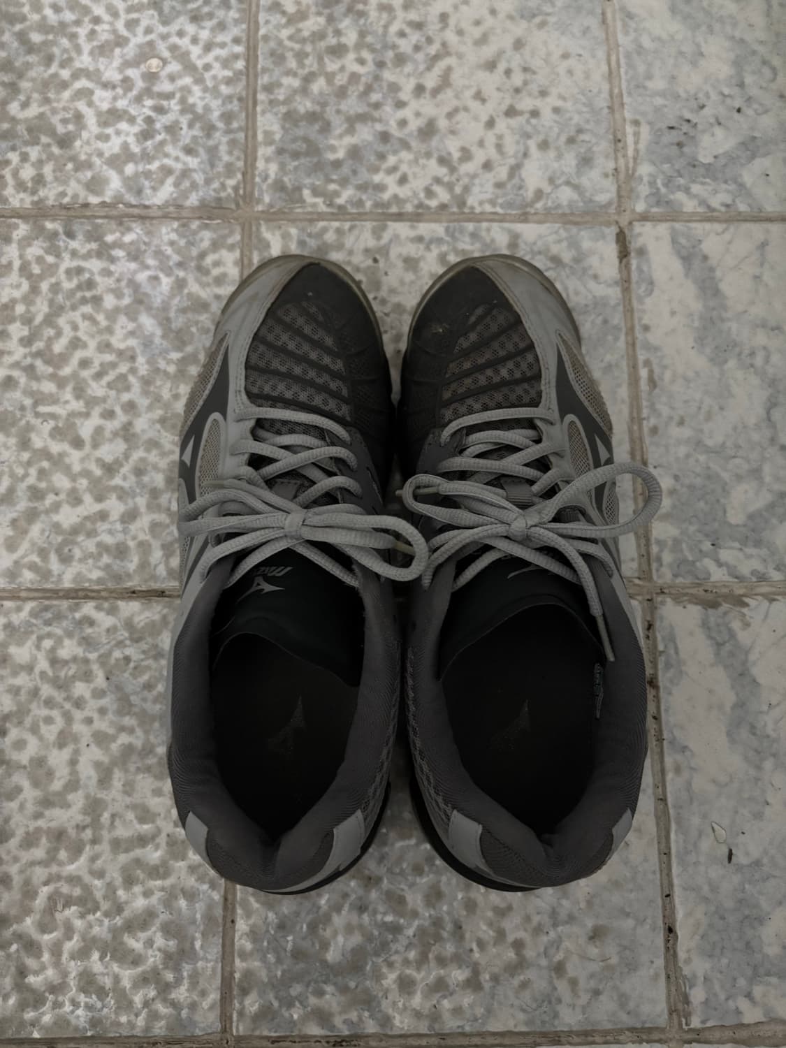 미즈노 웨이브 라이트닝 Z3 상품이미지2