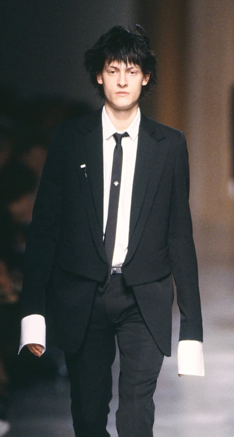 디올옴므 에디슬리먼 기 bee 타이 상품이미지1