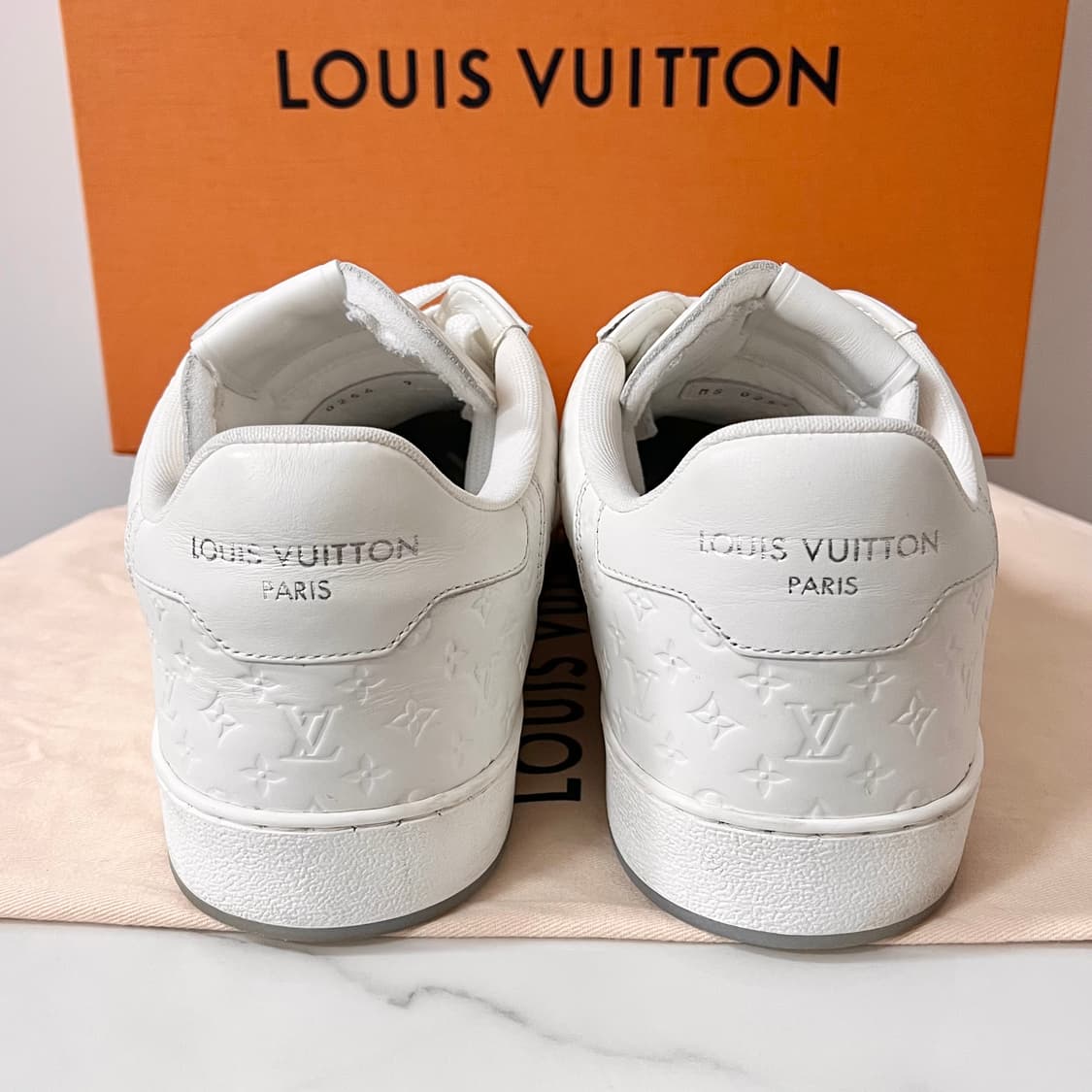 [S급/280] 루이비통 리볼리 화이트 스니커즈 신발 상품이미지5