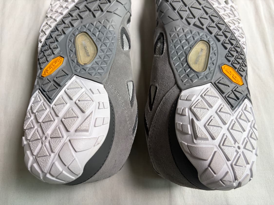 타카히로미야시타 더 솔로이스트 x 수이코크 닌 런 솔 파이브핑거스 그레이 상품이미지9