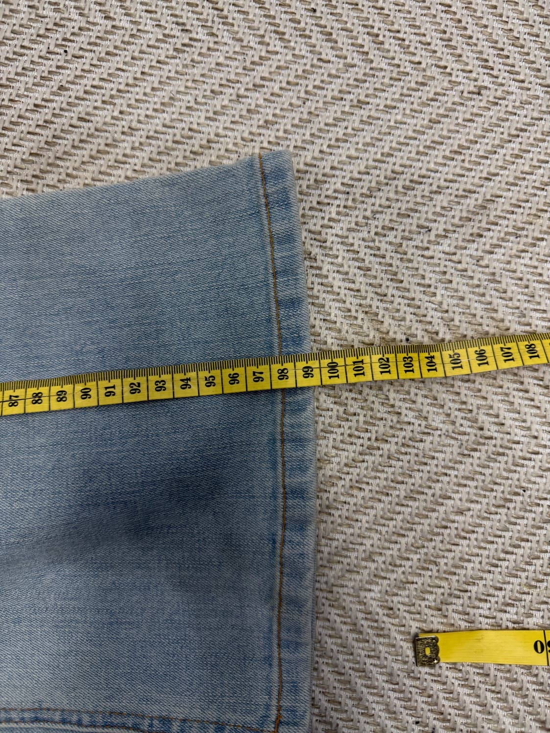 정품) 폼스튜디오 한섬 21ss 연청 데님 팬츠 S(26-27) 상품이미지9