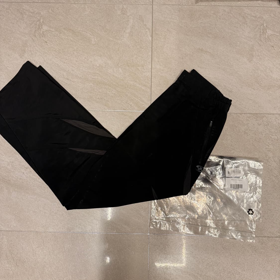 [2] 산산기어 씨씨 CC 팬츠 블랙 - 23FW 판매 상품이미지2