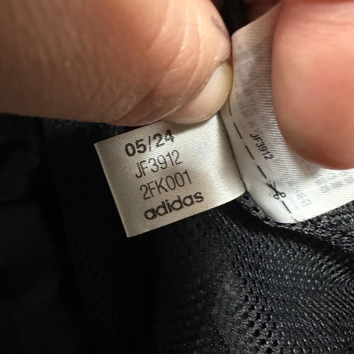 ✨ (바배) 아디다스 검흰 삼선 후드 바람막이  상품이미지5
