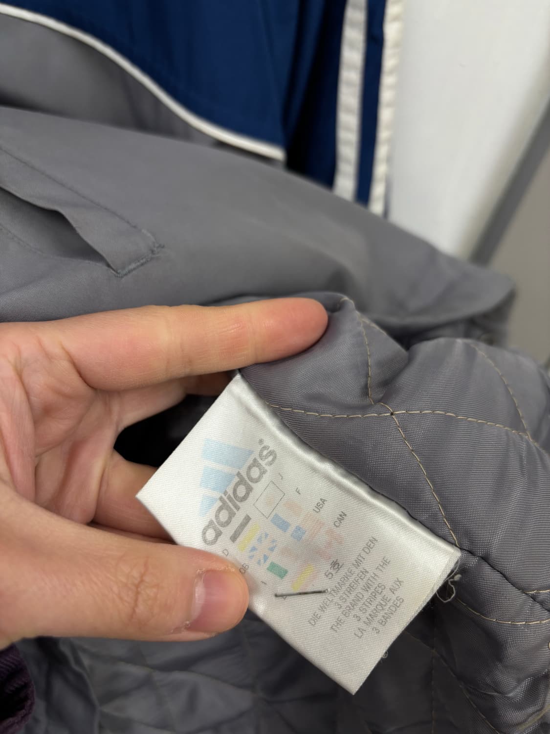 아디다스 올드스쿨 백로고 누빔점퍼 상품이미지7