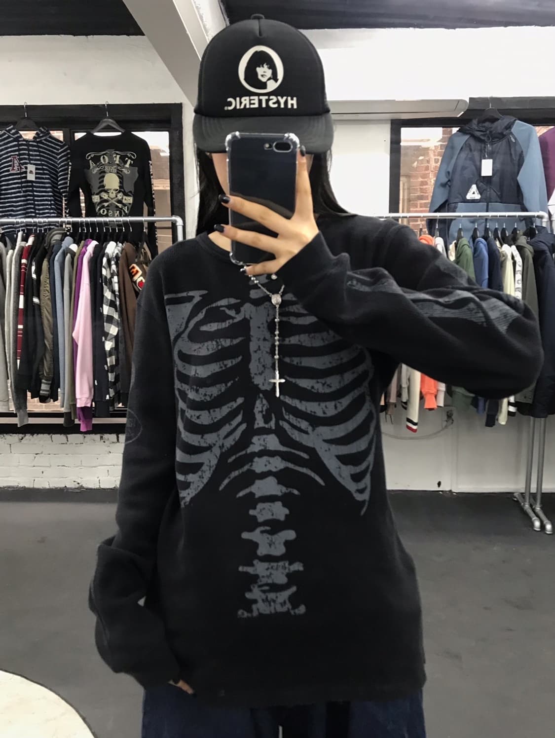 밴슨 레더 본 프린팅 와플 롱슬리브 상품이미지1