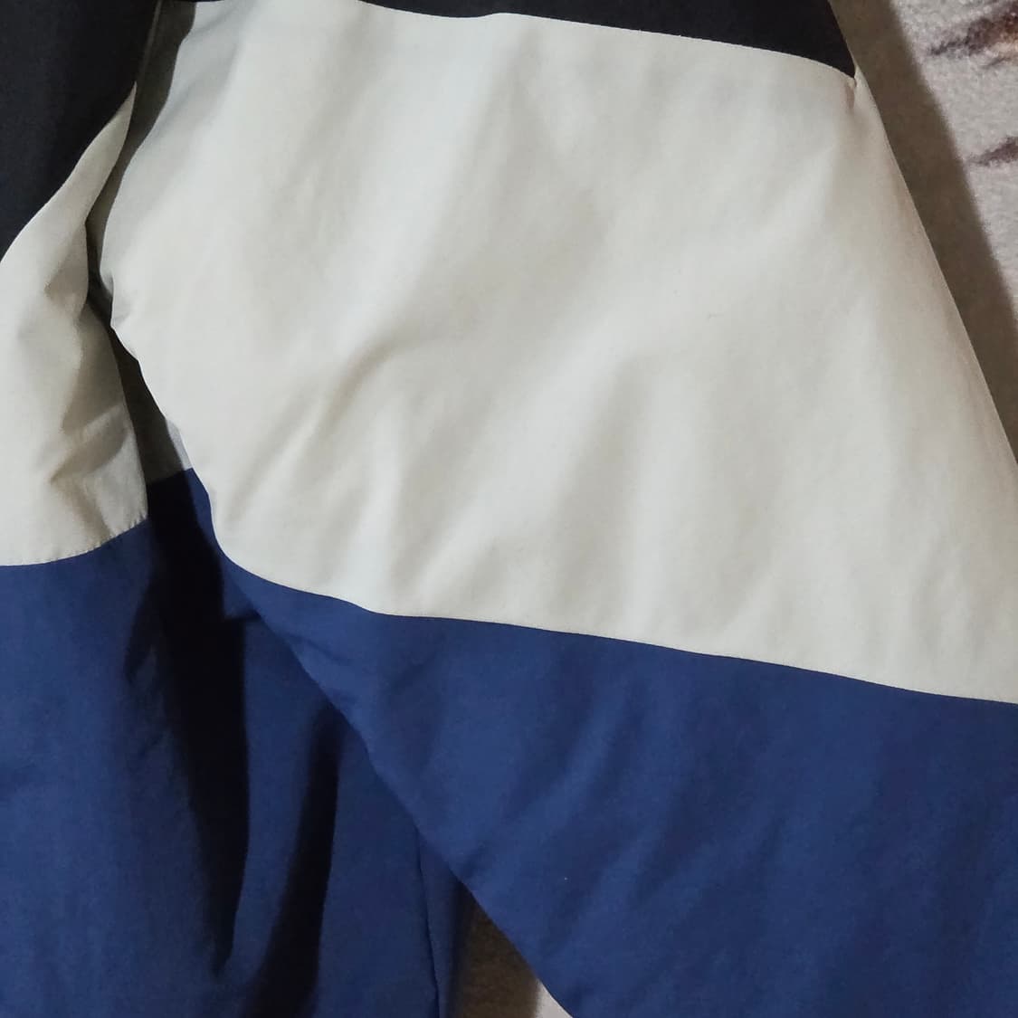 빈티지 블랙 블루 배색 패딩 점퍼 상품이미지8