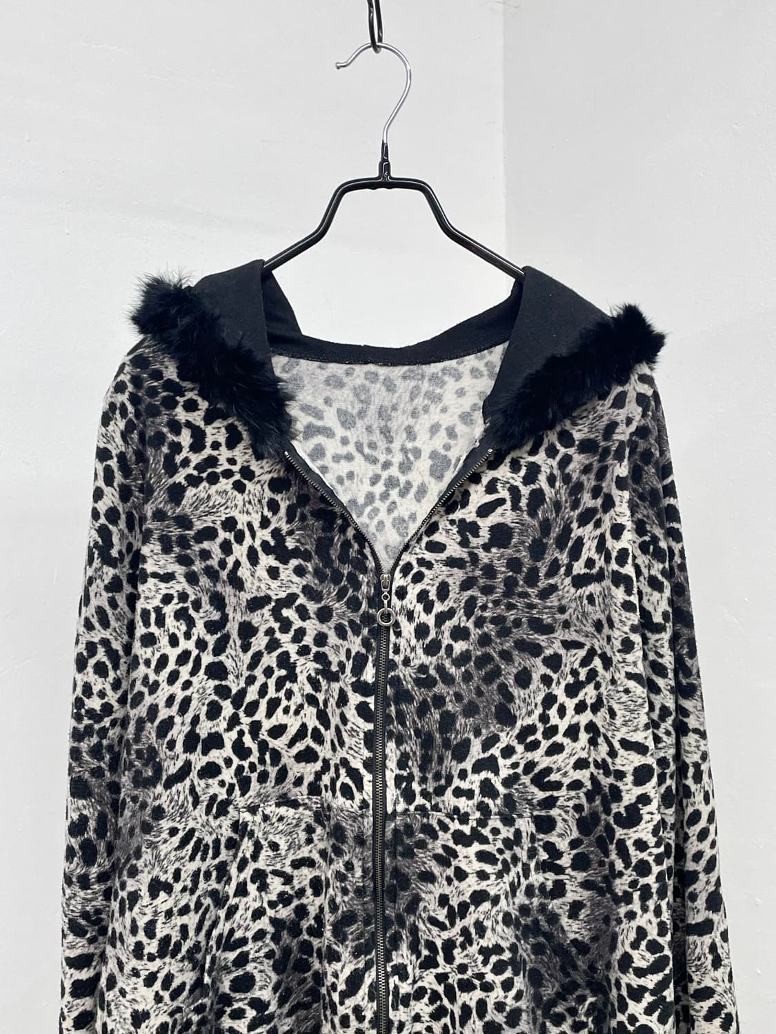 갸루 블랙 레오파드 퍼집업🖤 상품이미지6