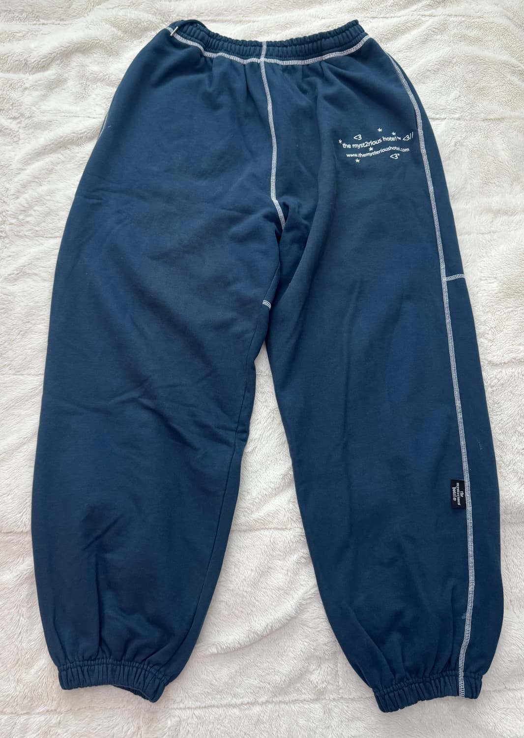 더미스테리어스호텔 레터링 팬츠 상품이미지1