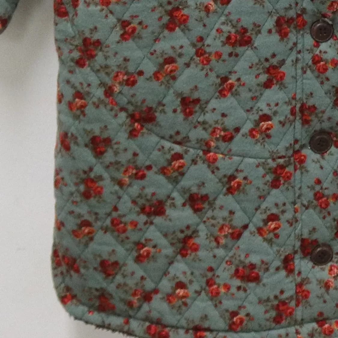 헤라 빈티지 플라워 퀼티드 코트 61113 상품이미지6