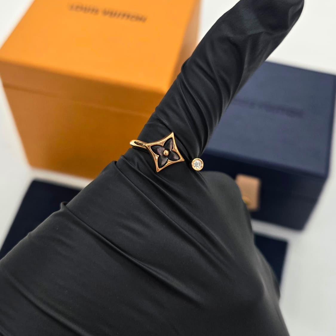 루이비통 18K 다이아몬드  컬러 블라썸 미니 스타 반지 링 54호 상품이미지5