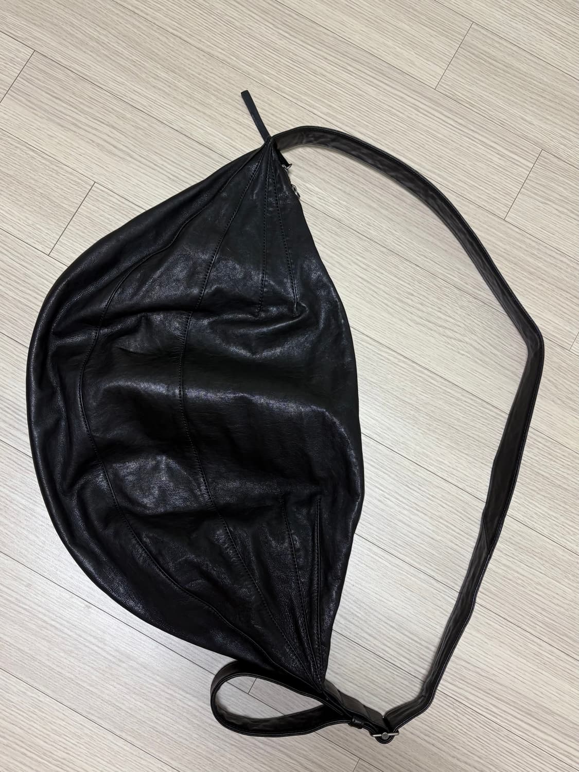 유스 레더 아크백 라지 상품이미지1