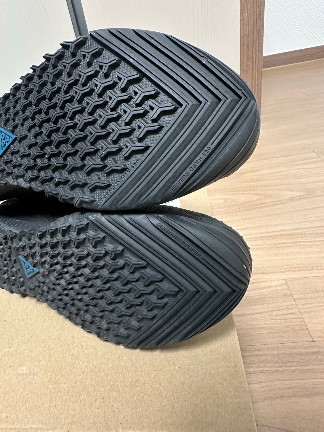 290 나이키 ACG 테라 안타틱 고어텍스 앤트러사이트 상품이미지8