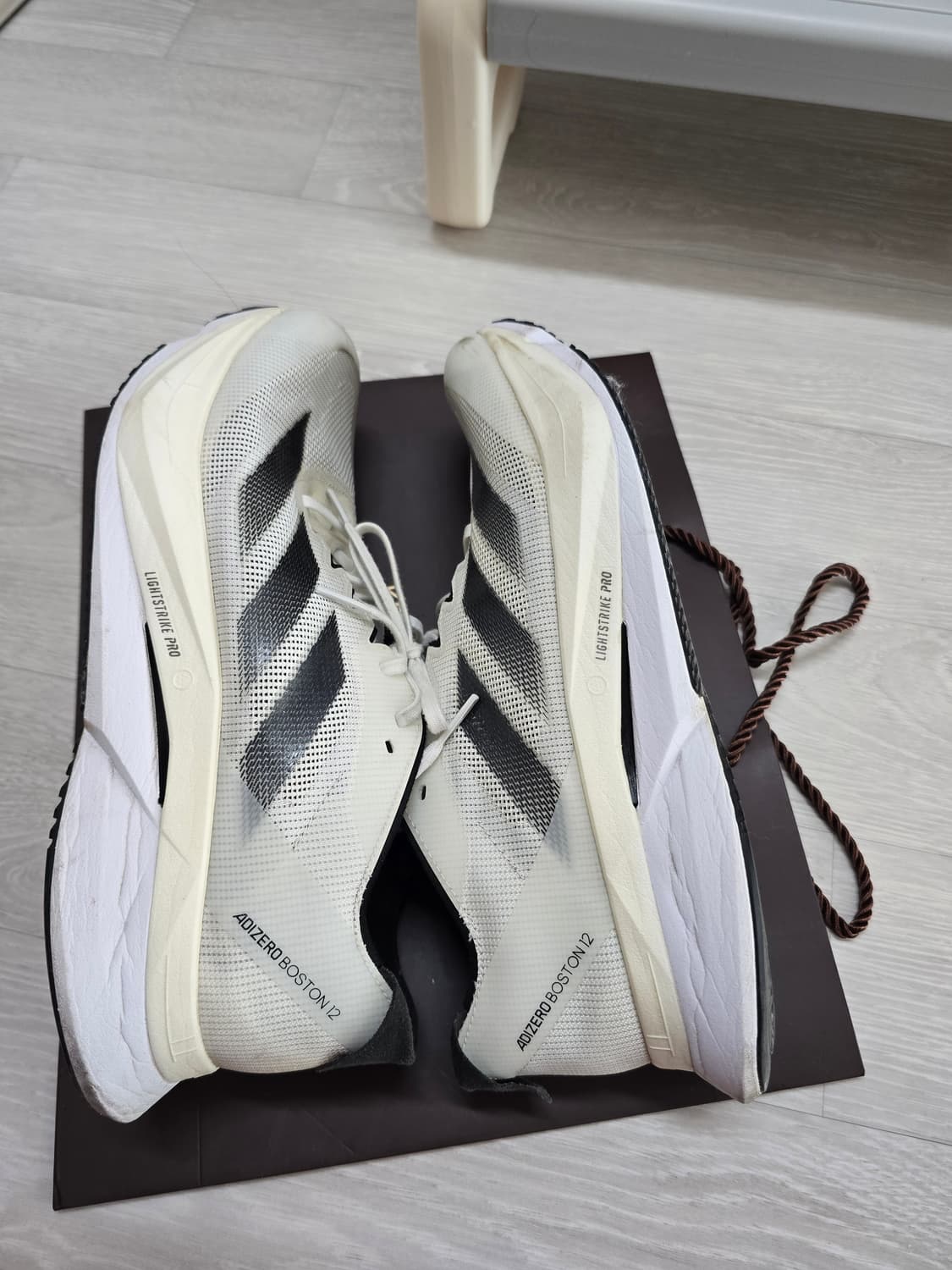 아디다스 아디제로 보스턴12 화이트 270사이즈 상품이미지1