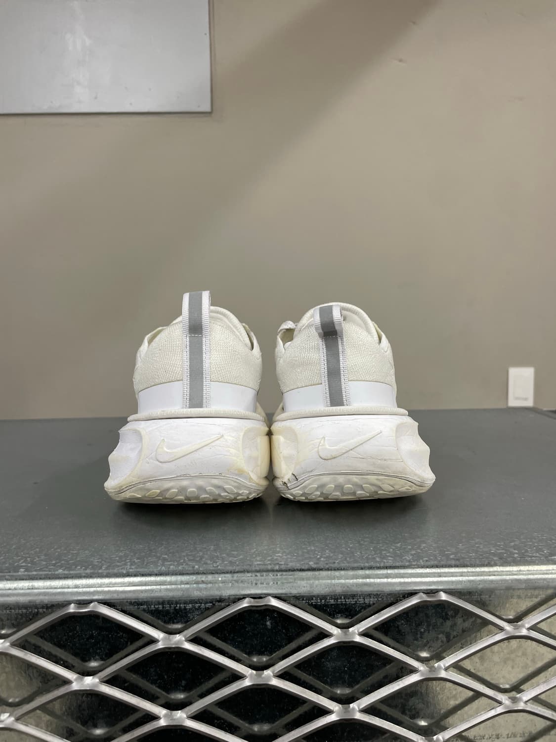 나이키 줌X 인빈서블 런 플라이니트 3 270 상품이미지3