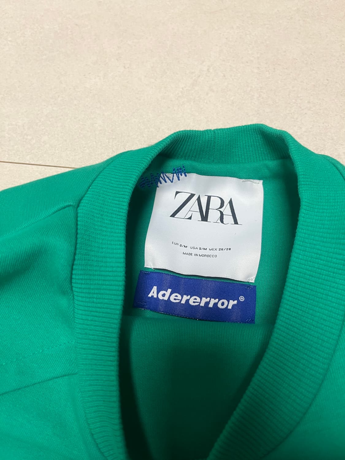 아더에러 x 자라 맨투맨 S/M 사이즈 상품이미지2