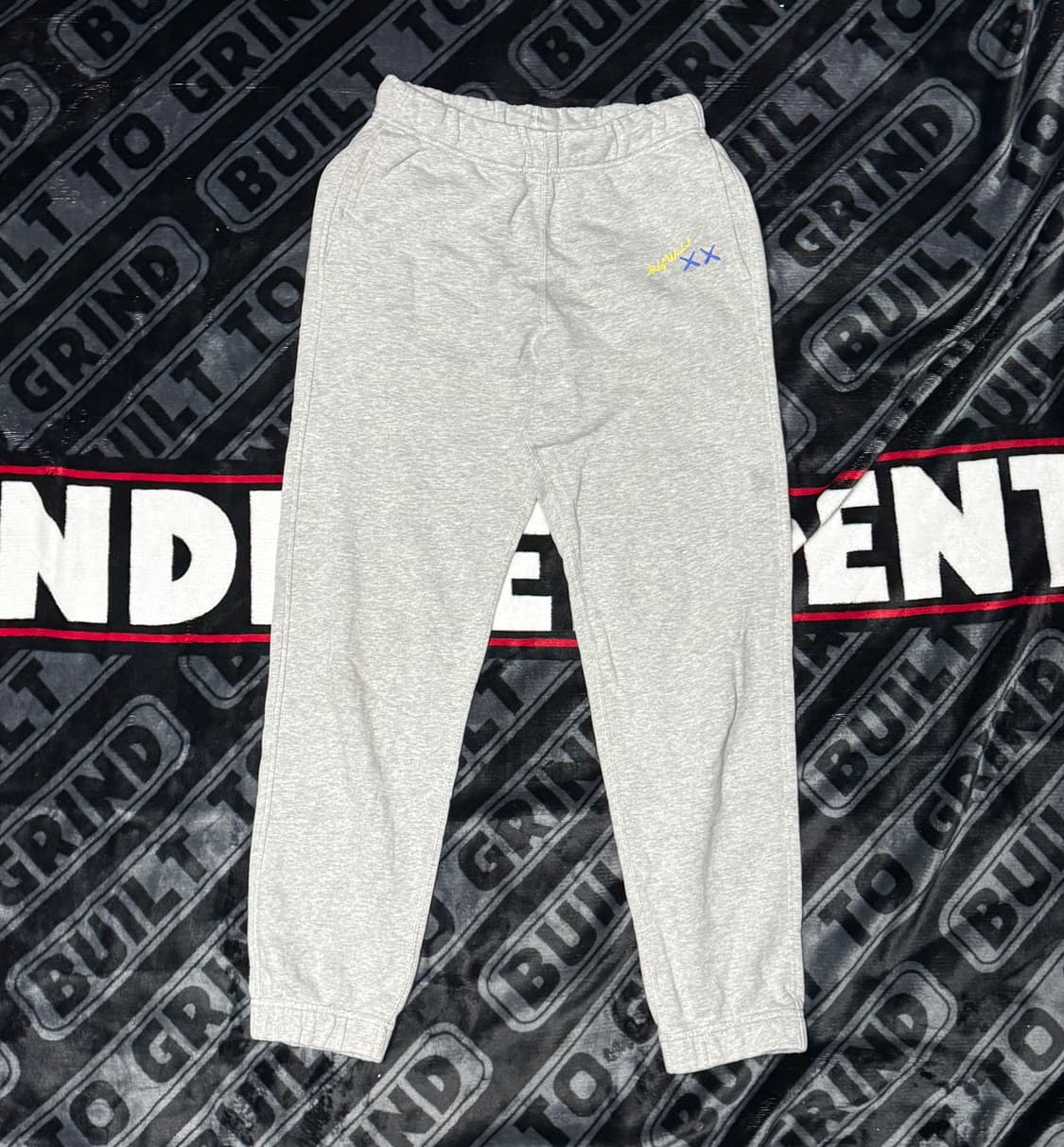 유니클로 카우스 앤디워홀 스웻팬츠 그레이 상품이미지1