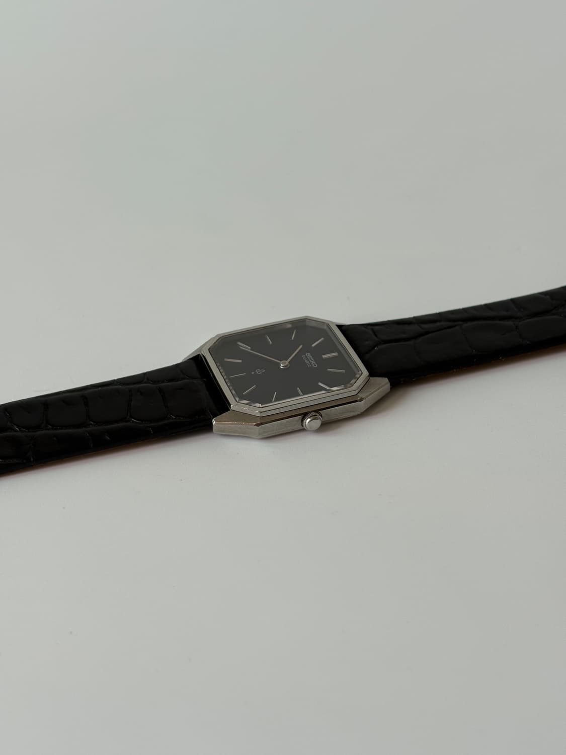 1980s Chariot Navy Dial Tank Quartz 상품이미지4
