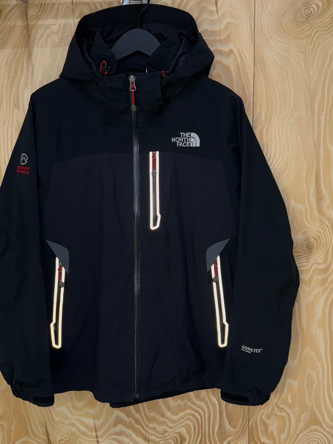 노스페이스 고어텍스 서밋 시리즈 자켓 상품이미지3